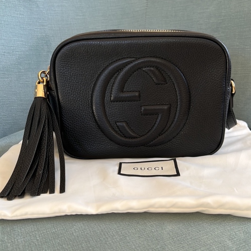 GG SoHo Small Leather Disco Bag Black-Authentic